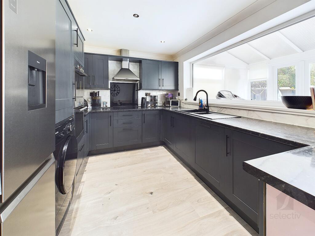 Sunningdale Road, New Marske, North Yorkshire photo 2