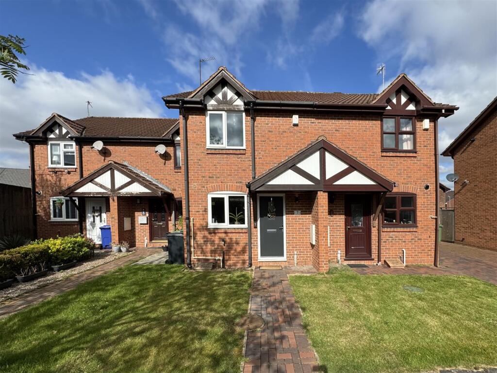 Farmers Court, Halesowen