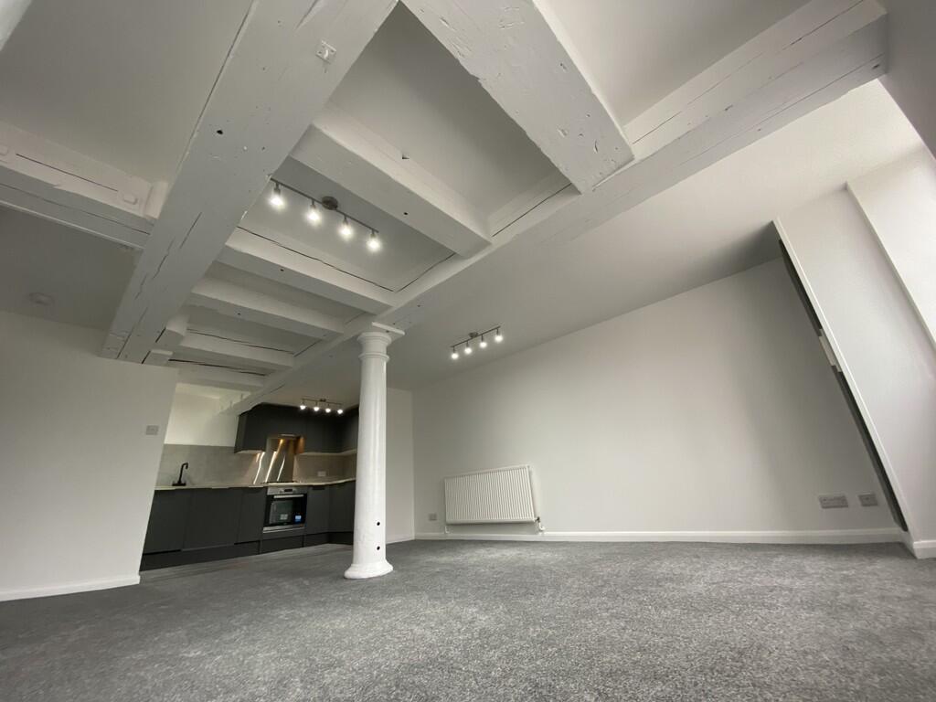 Apartment in York - View 3