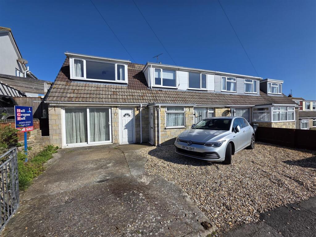 3-bed semi-detached on Westcliff Road, Portland, £280,000