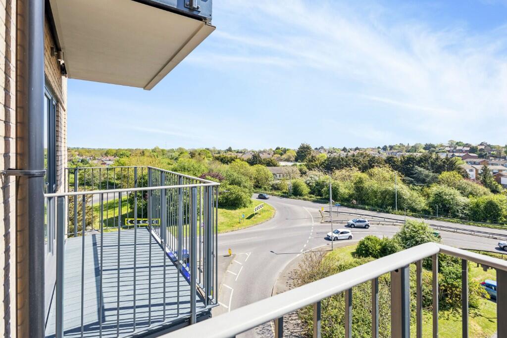 Main image of property: Gateway House,
Runwell Road,
Wickford,
Essex
SS11 7HG