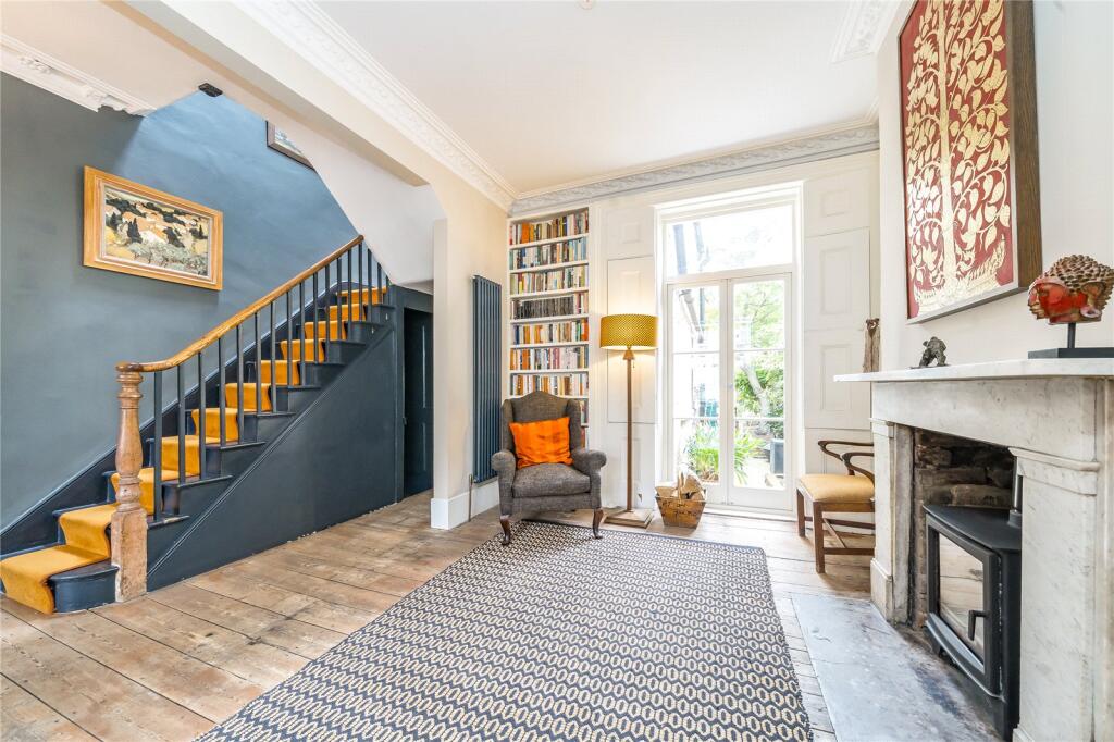 House in London, Clapton Park, Homerton - View 3