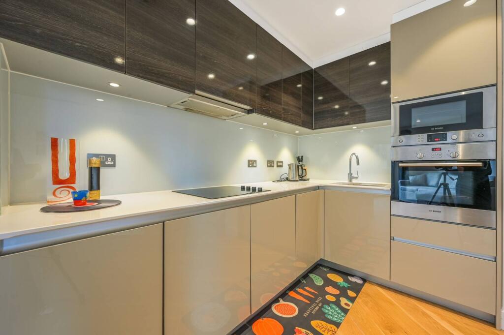 Main image of property: Rathbone Market, Canning Town, London, E16