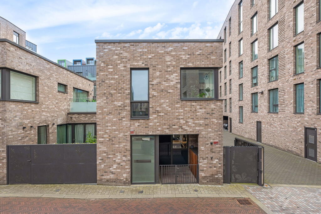 Main image of property: Gilroy Street, Greenwich, London, SE10