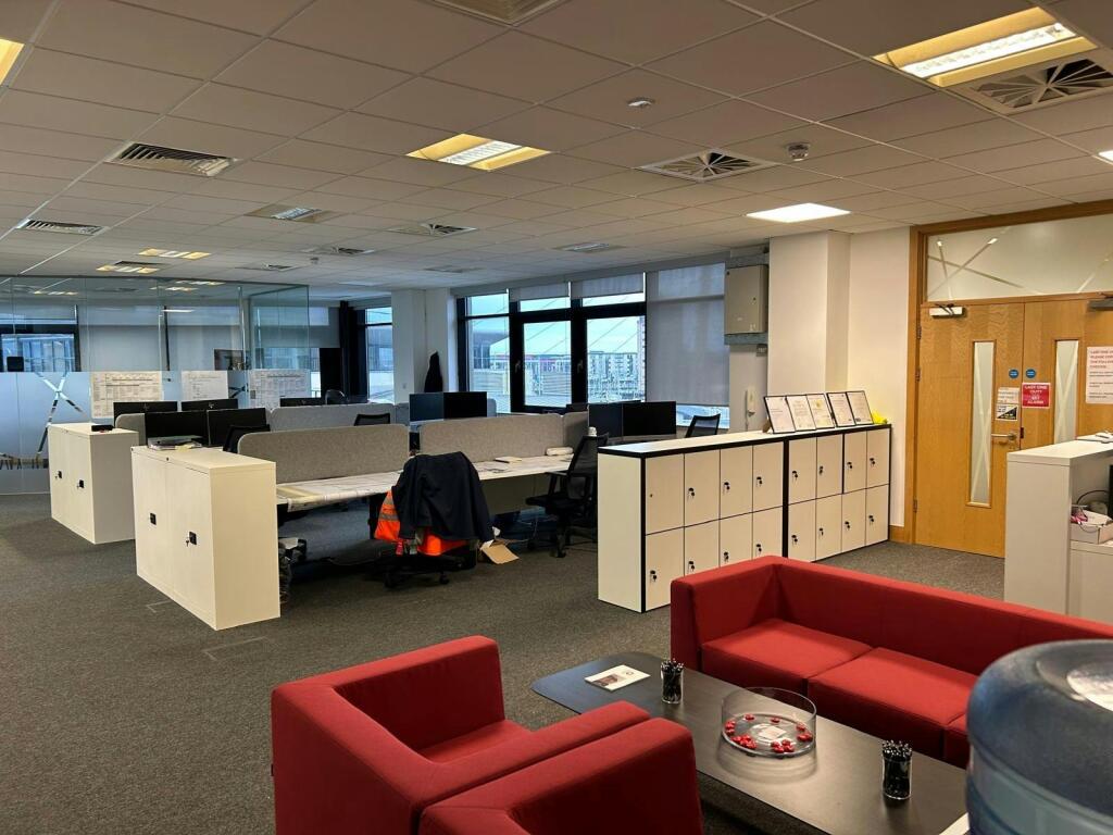 suite 2aaa.jpg