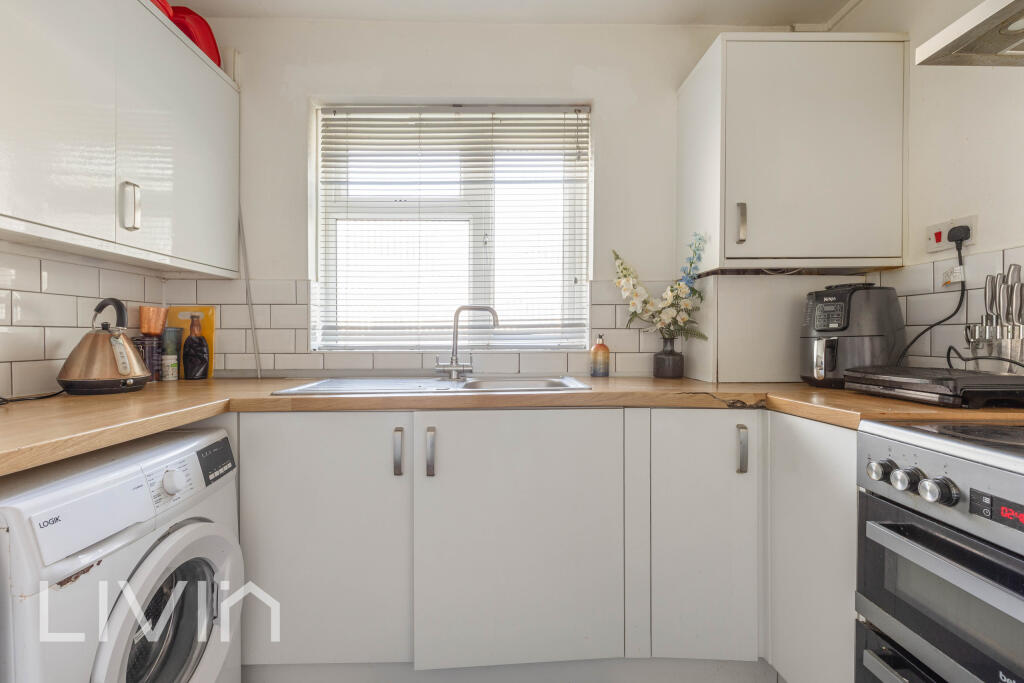 Apartment in London - View 4