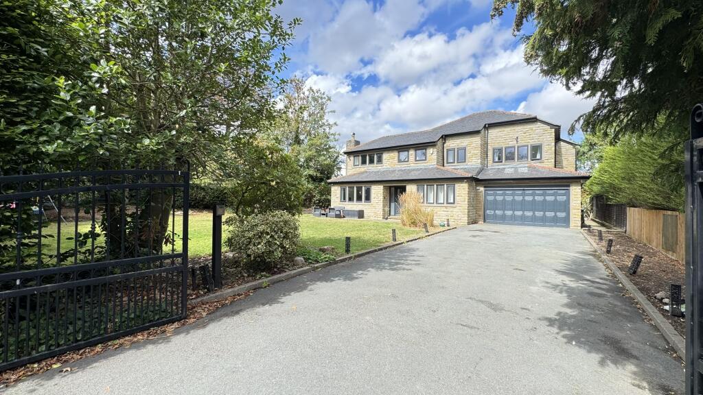 Main image of property: Raybern House, 23 St Helens Lane, Adel, Leeds, West Yorkshire