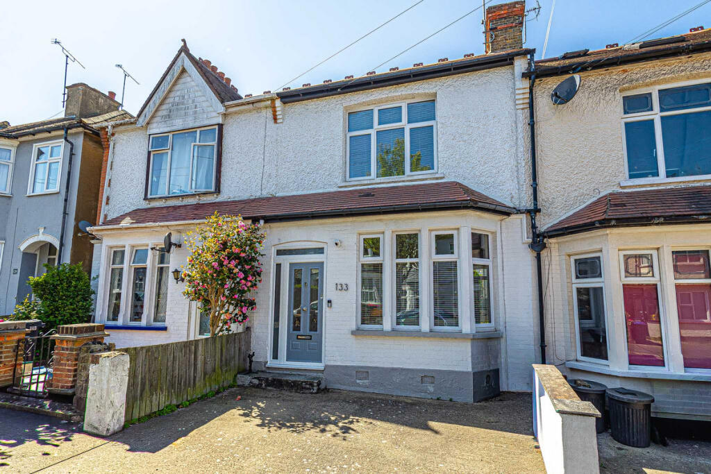 Main image of property: Hildaville Drive, Westcliff-on-sea, SS0