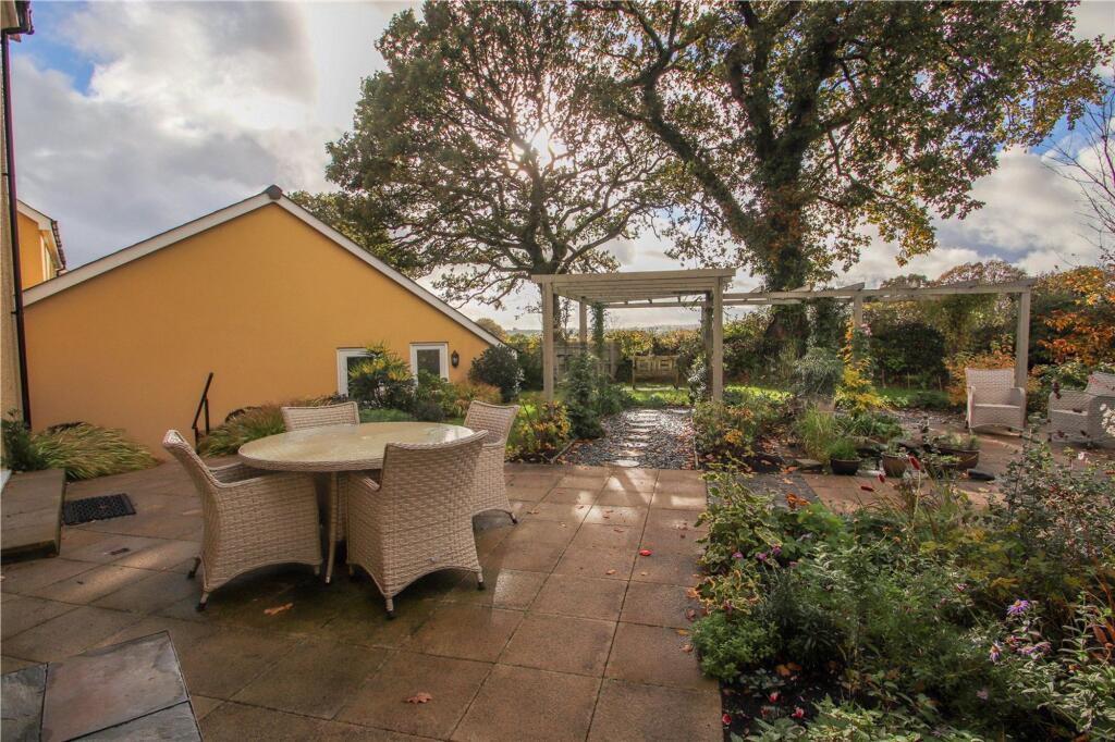 House in Plymouth - View 4