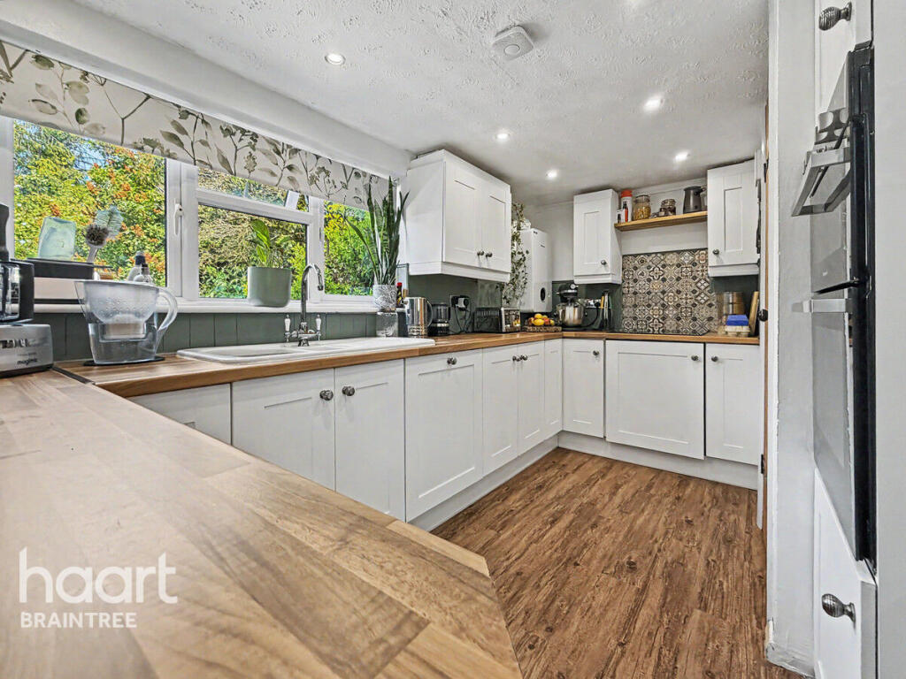 Main image of property: Panfield Lane, Braintree