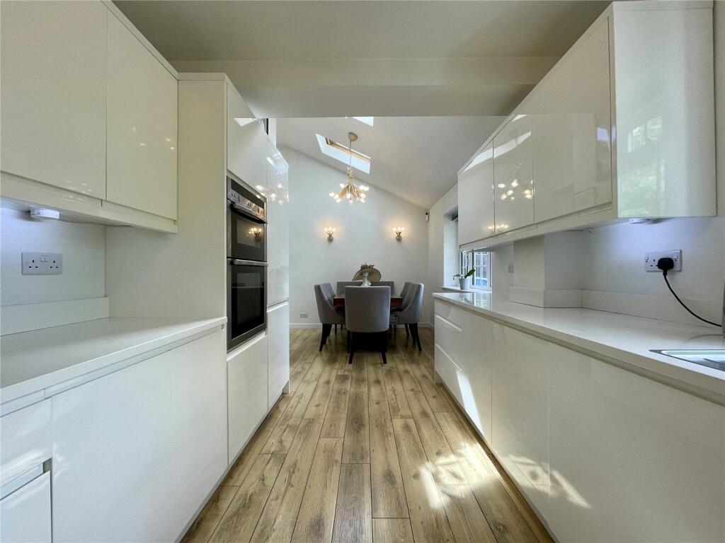 Branksome Wood Road, Bournemouth, Dorset, BH4 photo 2