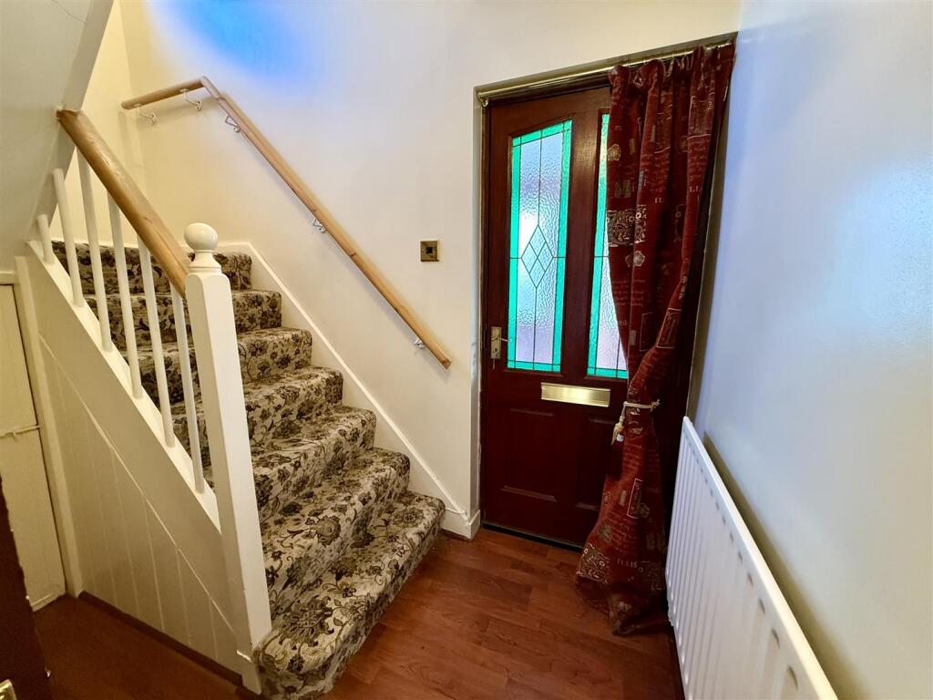 House in Aberdulais, Caewern, Blaenhonddan - View 5