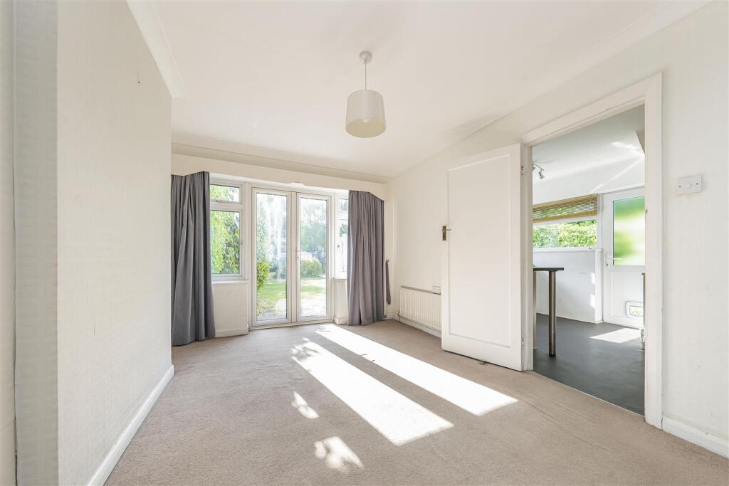 West Riding, Bricket Wood, St. Albans photo 4