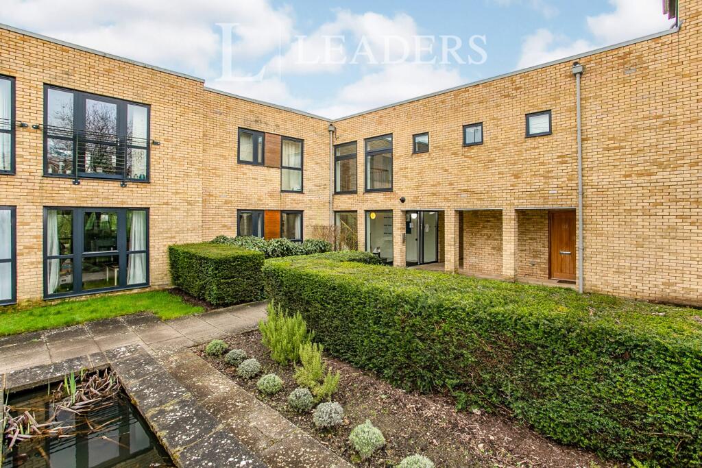 Main image of property: The Belvederes, Hornbeam Road, Reigate, RH2