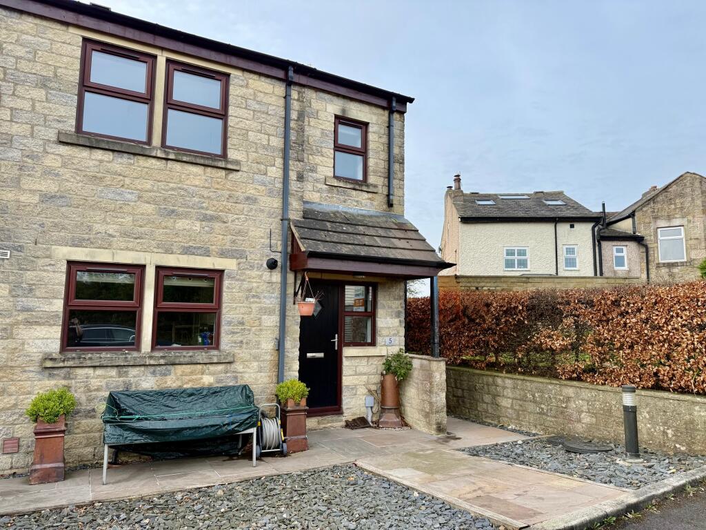 Main image of property: Emmott Court, Laneshawbridge, BB8