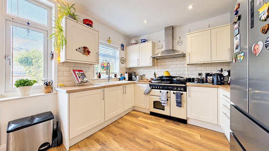 House in Canterbury - View 5