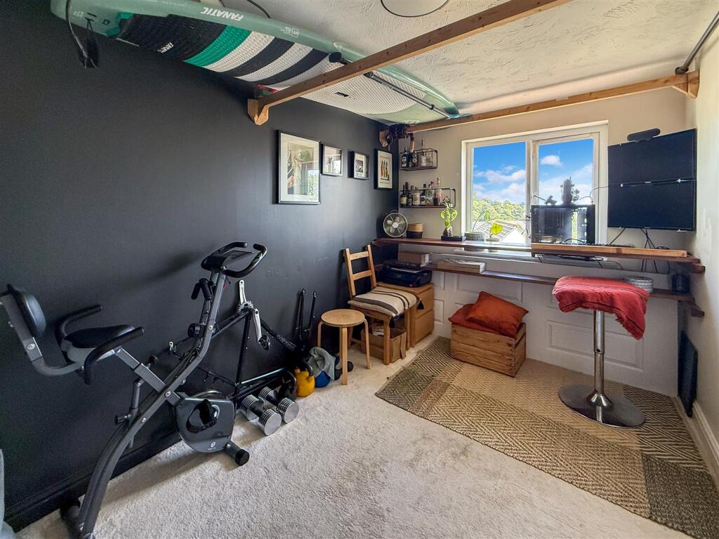 Apartment in Truro - View 5