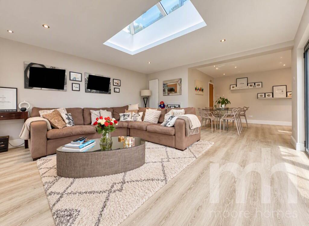 House in Stockport, Greater Manchester - View 5
