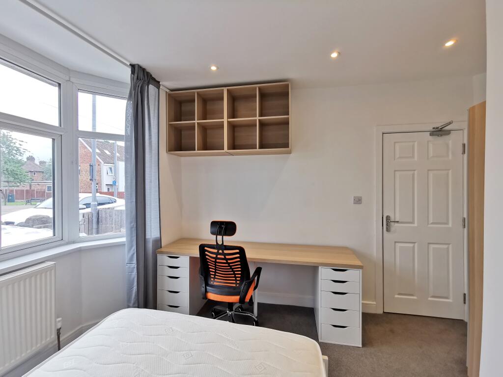 1 bedroom house for rent