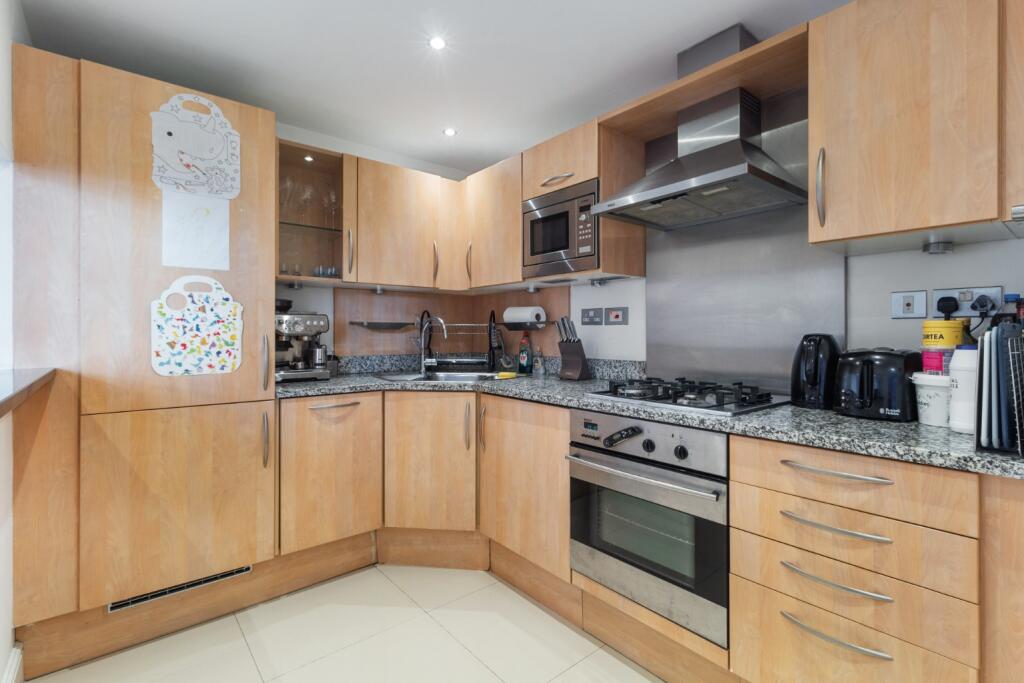 Apartment in London - View 4