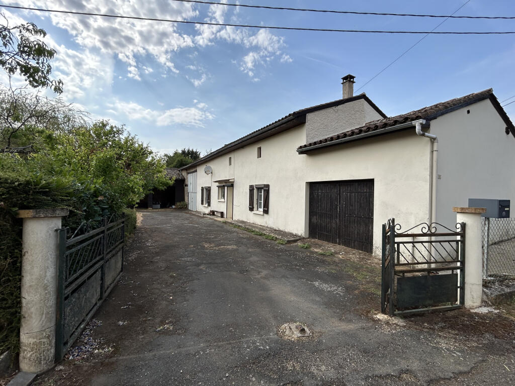 Main image of property: Poitou-Charentes, Deux-Sèvres, Rom