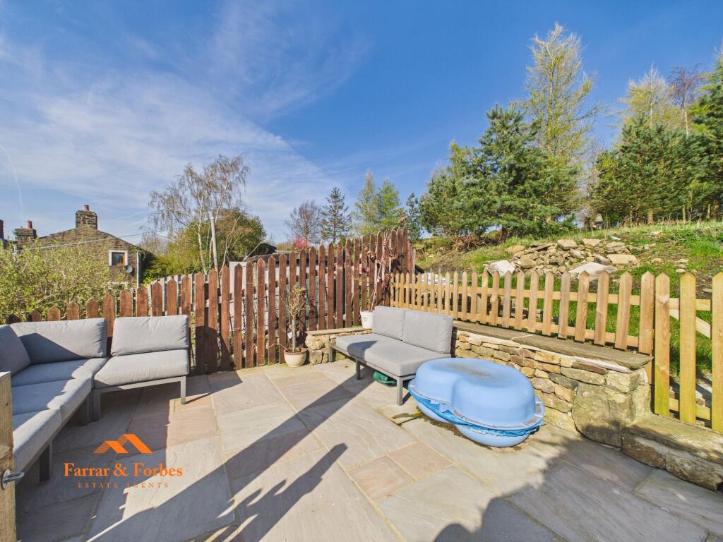 Additional image 27 of New Row, Winewall, BB8