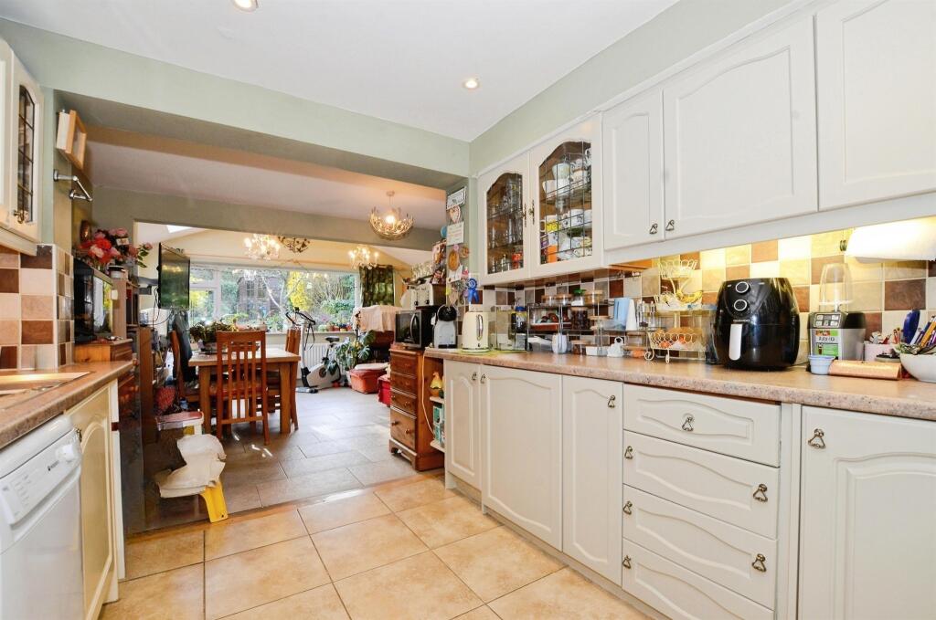 Additional image 2 of Wroxham Way, Harpenden