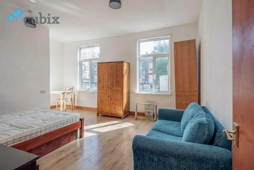 Studio flat for rent