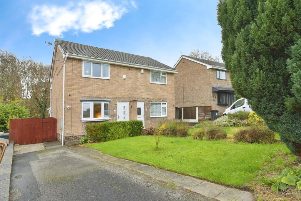Main image of property: Steeping Close, Brimington, Chesterfield