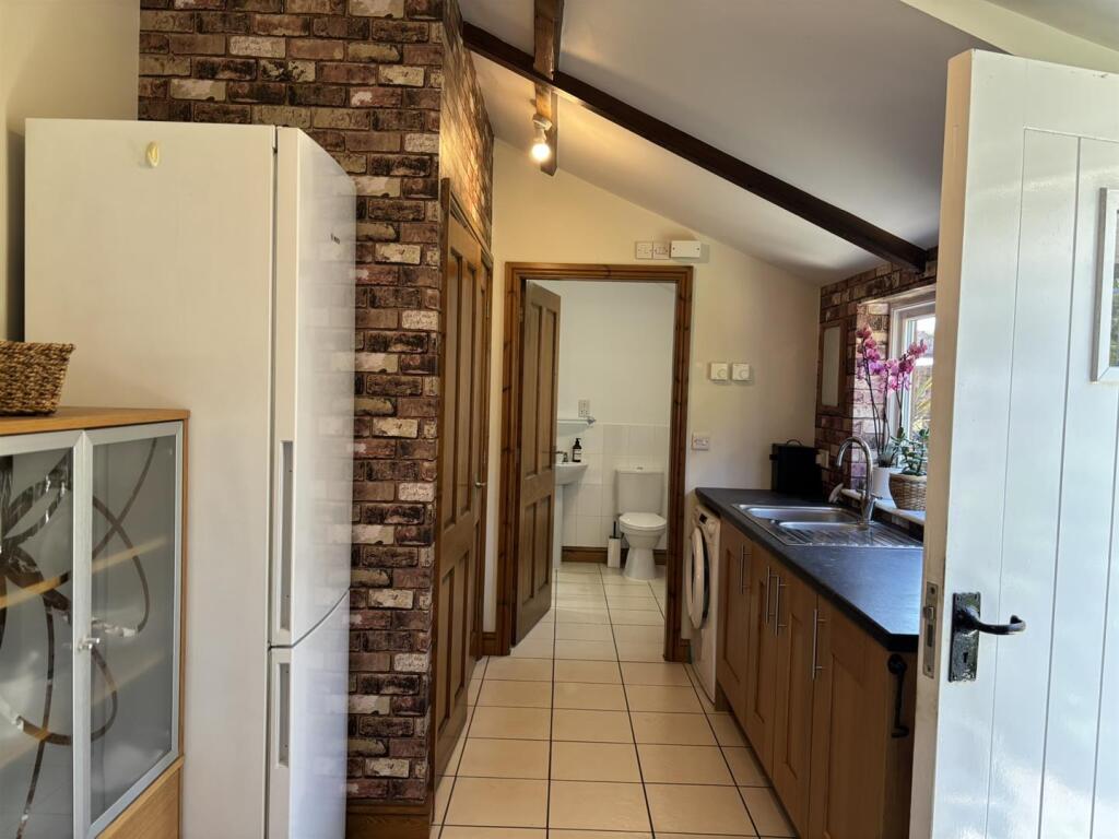 House in York - View 5
