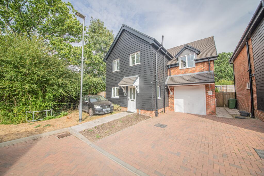 Main image of property: Mead Lane, Horton Heath, Eastleigh