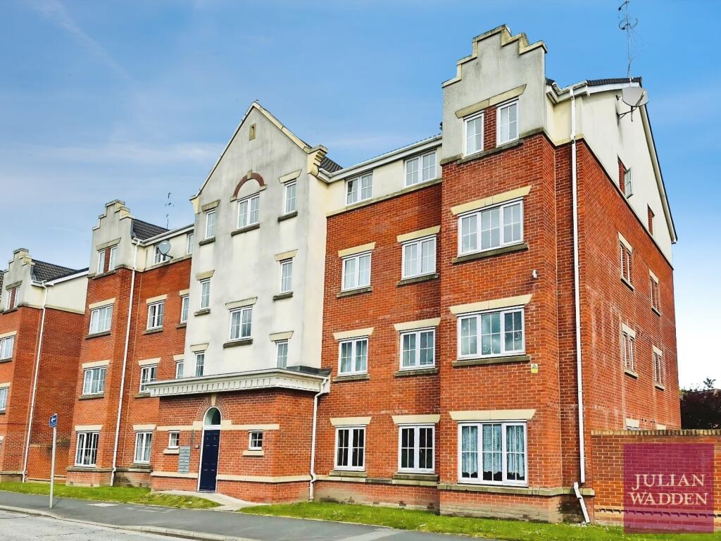 Main image of property: 701 Hyde Road, Manchester, Greater Manchester, M12