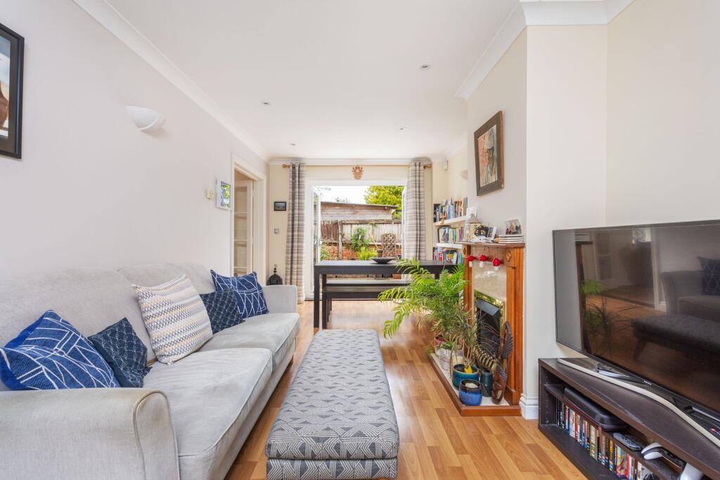 House in Winchester, Harestock, Fulflood - View 3