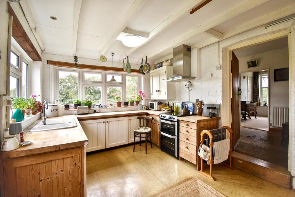 House in East Lindsey, East Keal - View 4
