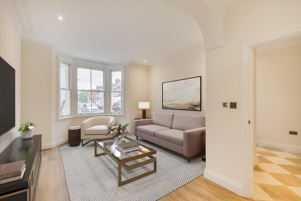 House in London - View 4