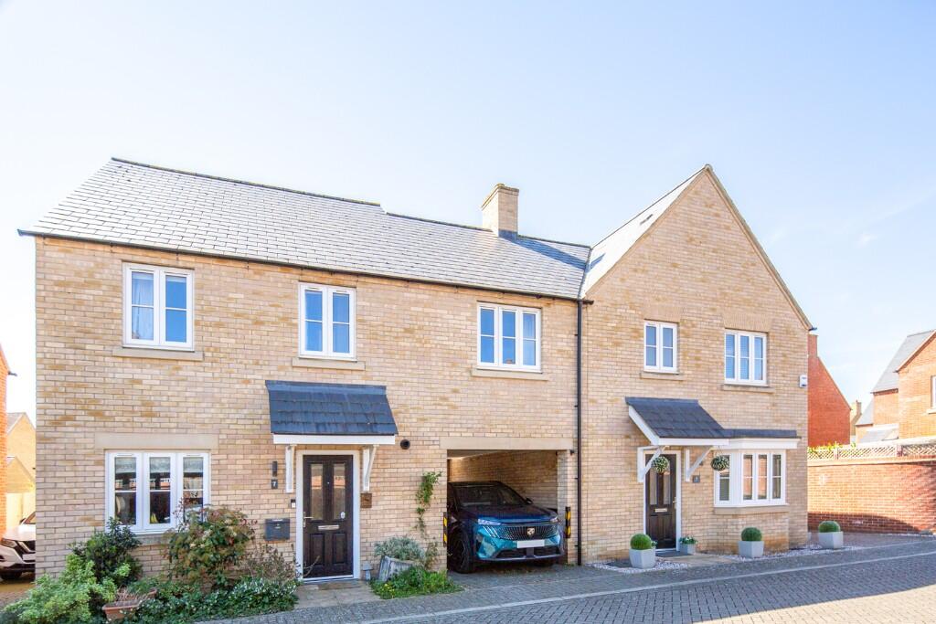Main image of property: Aintree Way, Bicester, Oxfordshire, OX26