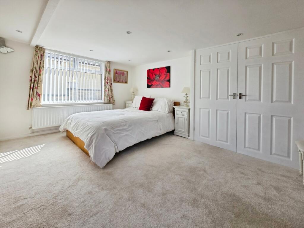 Additional image 34 of Roundwood Road, Baildon, BD17 7JZ