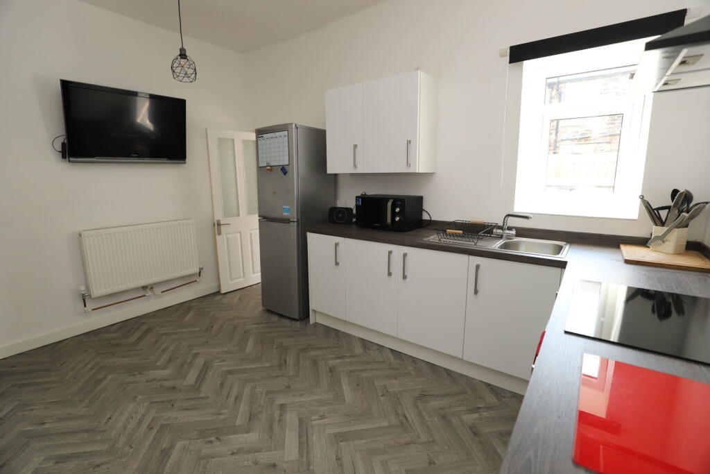 House in Bury, Greater Manchester - View 5