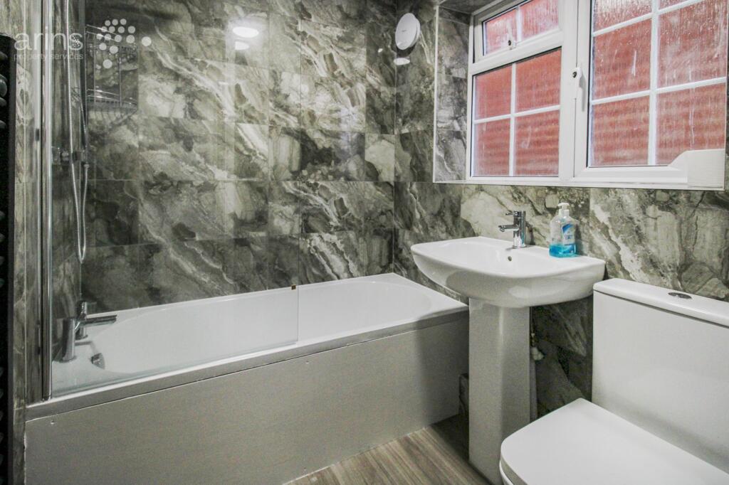 Apartment in Reading - More
