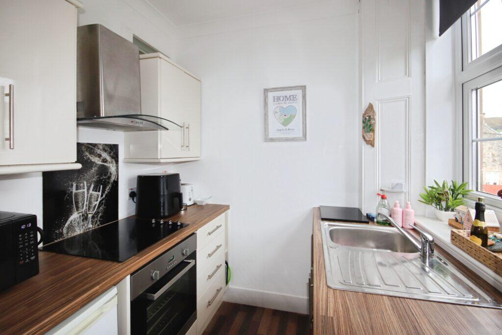 Apartment in Paisley - View 5