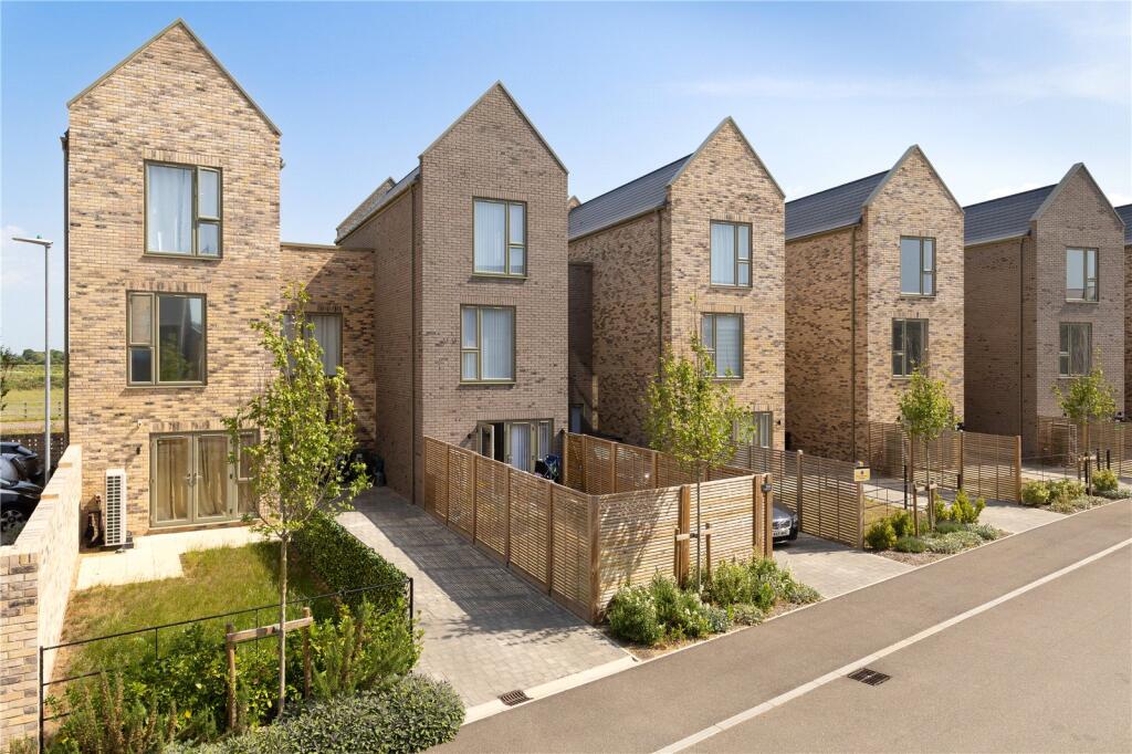 Main image of property: Gillyflower Lane, Waterbeach, Cambridge, Cambridgeshire