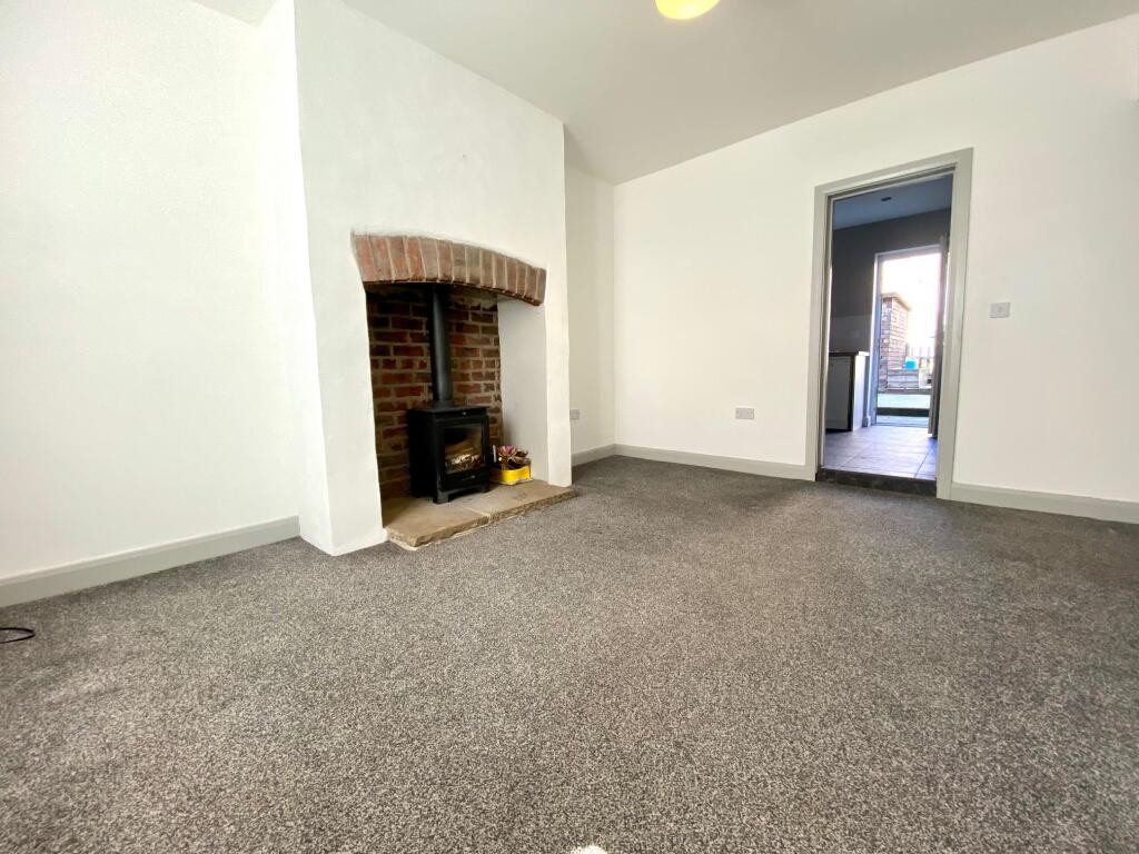 House in Kirklees, West Yorkshire - View 3