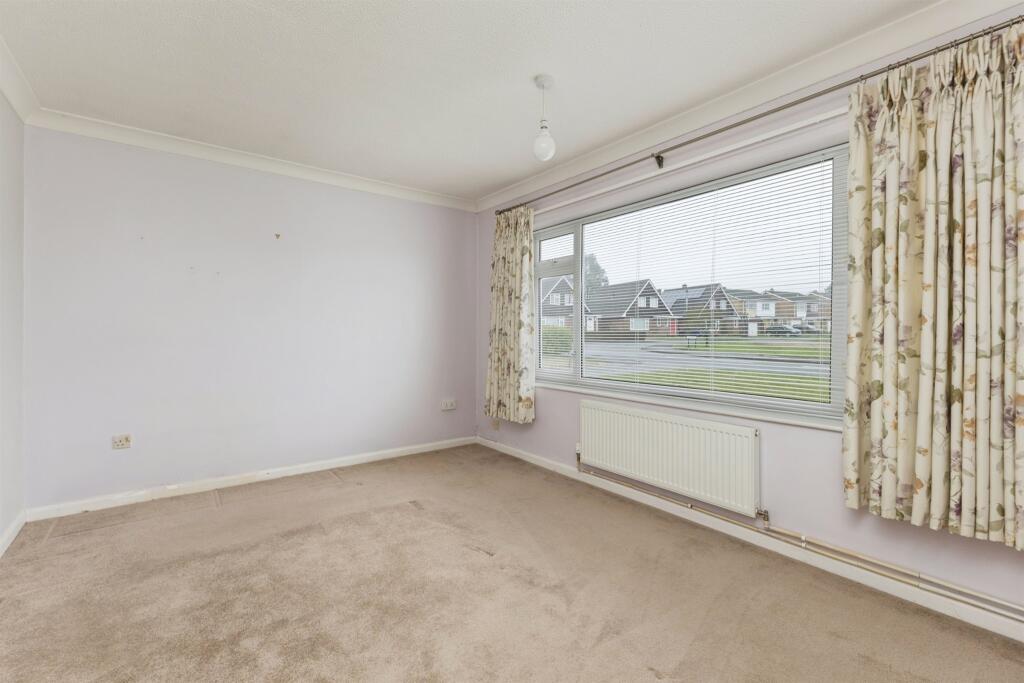 Holly Road, Attleborough photo 3
