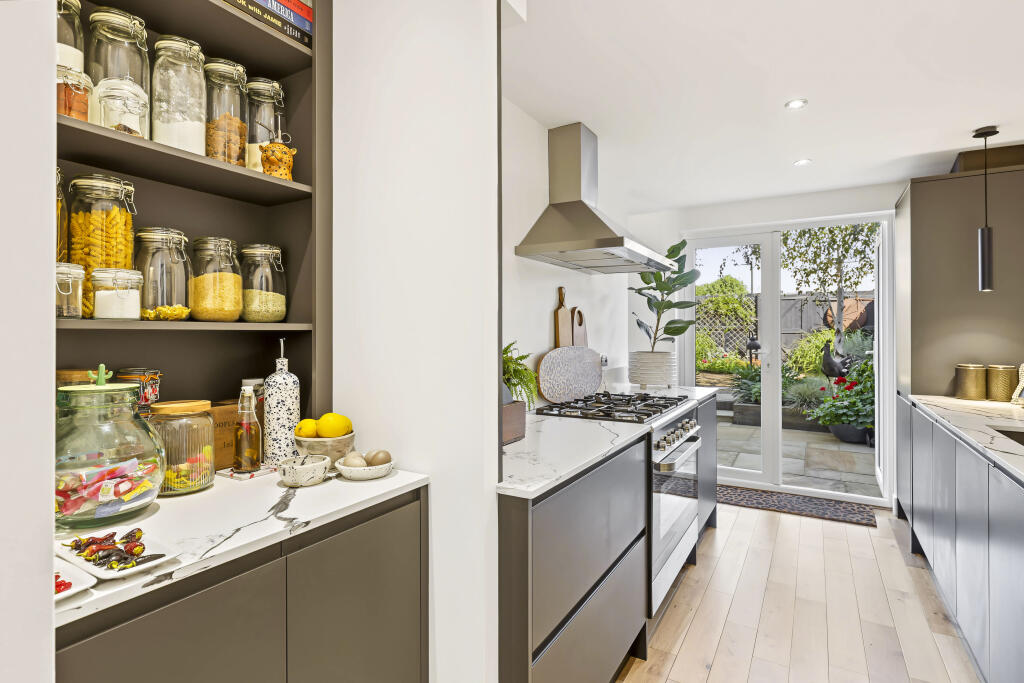 House in Stevenage - View 5
