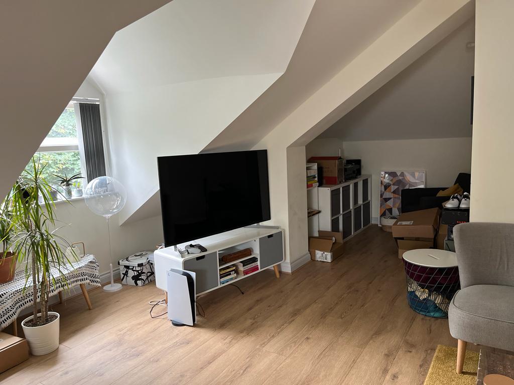 Main image of property: V2 Mansions, 180 Chapeltown Road, Leeds, LS7