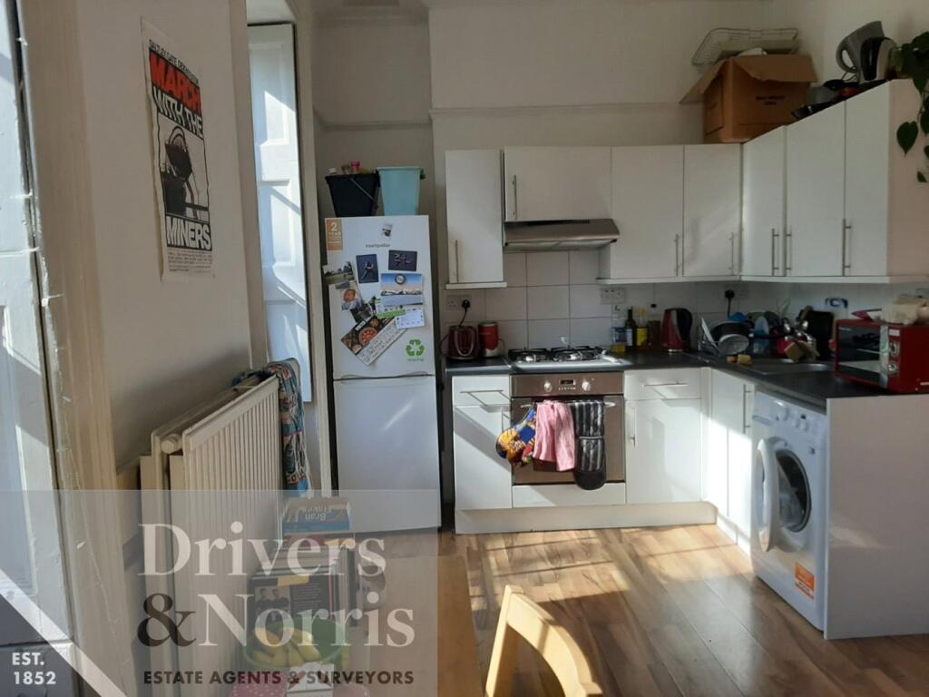 Apartment in London, Kentish Town - View 5