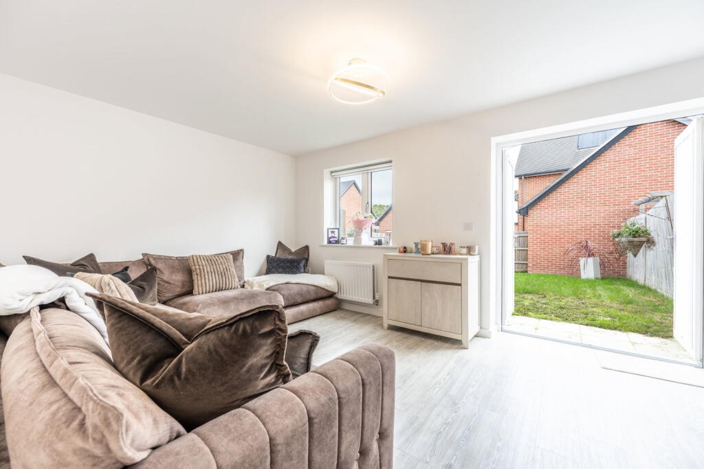 House in Portsmouth - View 4