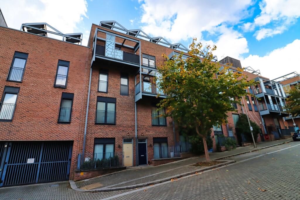 Main image of property: Columbia Place, Campbell Park, Milton Keynes, Buckinghamshire, MK9