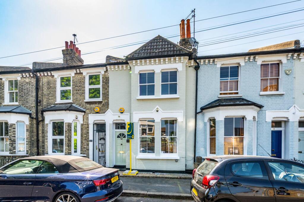 Main image of property: Meadow Place, Vauxhall, London, SW8