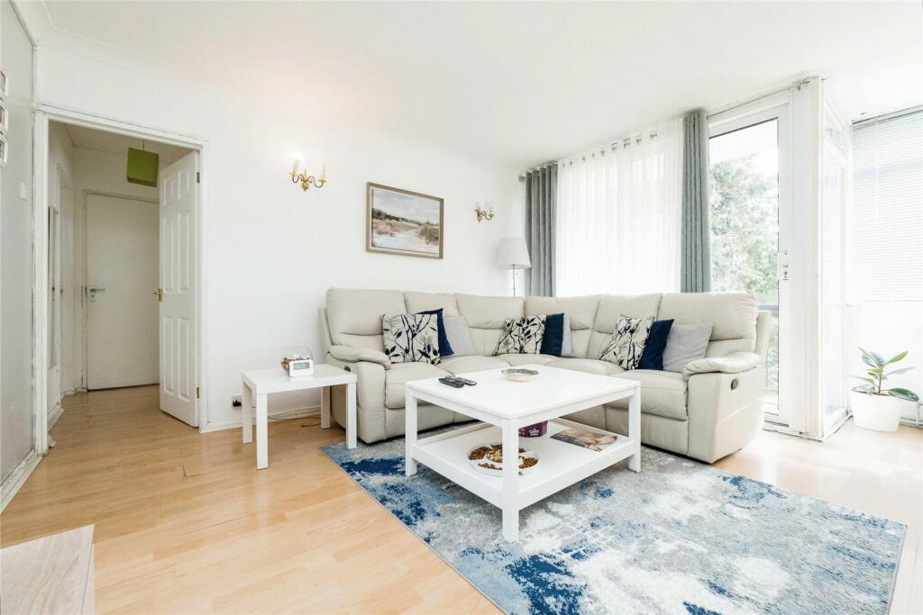 Main image of property: River Close, London, E11